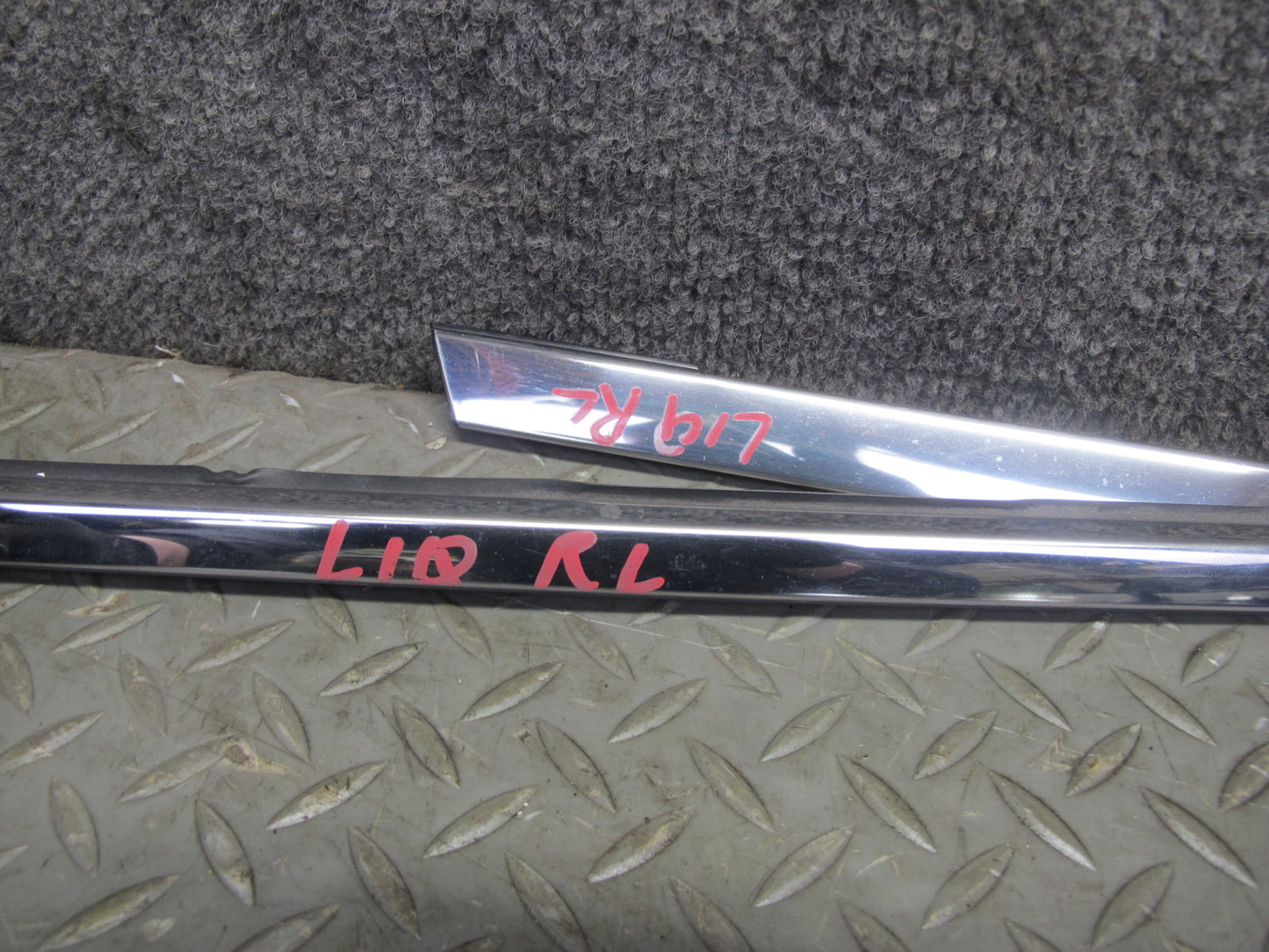 2014-2020 Infiniti QX60 Rear Left Door Window Chrome Trim Molding Set of 2