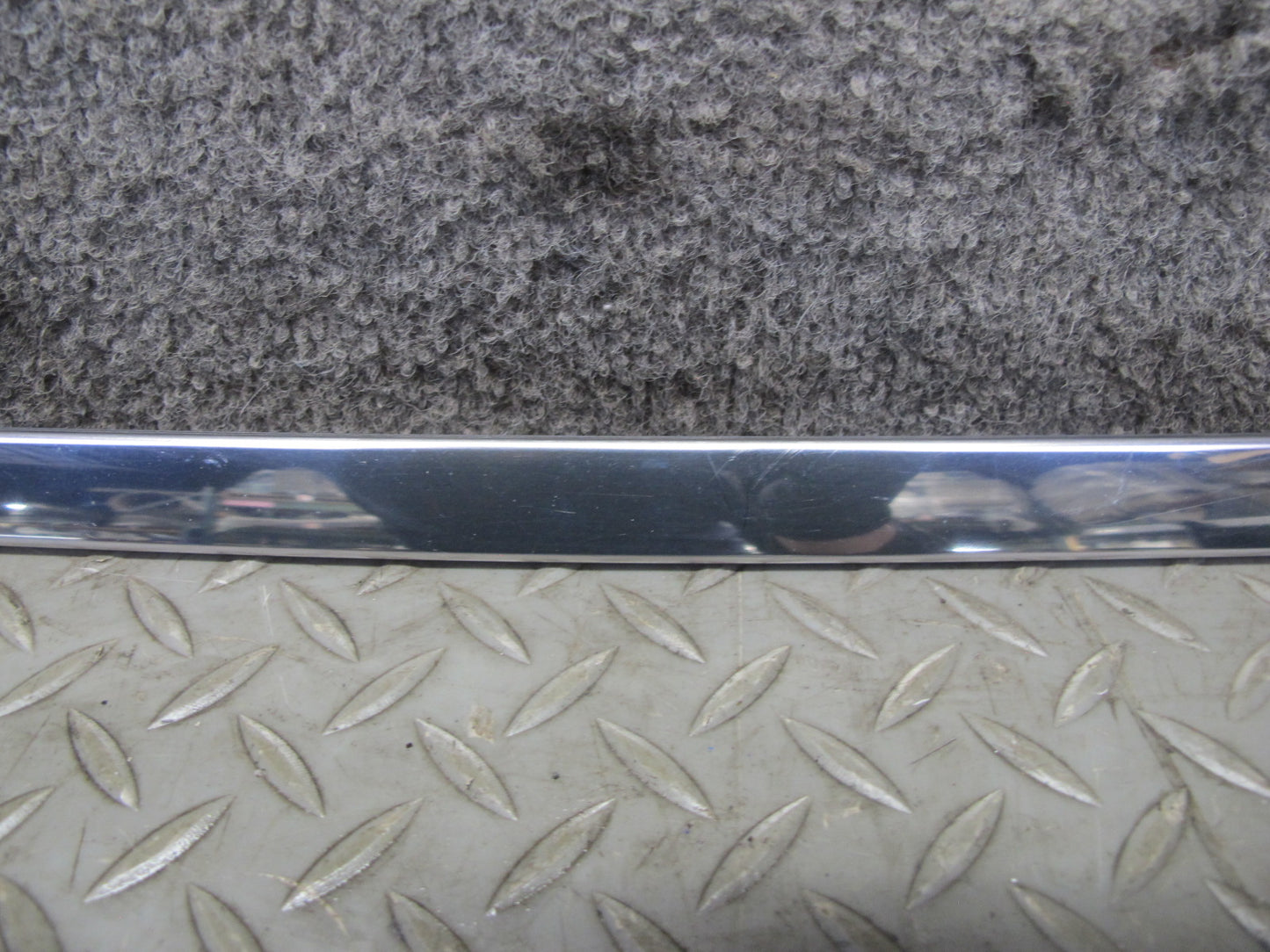 2014-2020 Infiniti QX60 Rear Left Door Window Chrome Trim Molding Set of 2