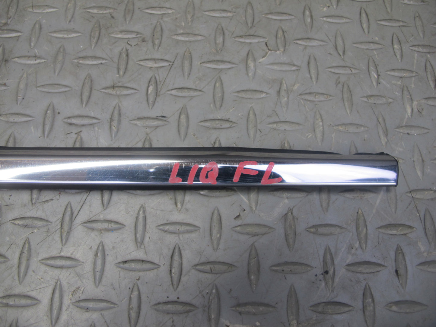 2014-2020 Infiniti QX60 Front Left Door Window Chrome Trim Molding Set of 2