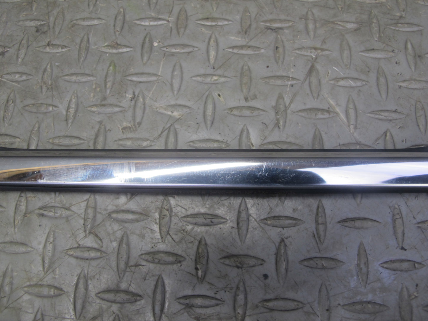2014-2020 Infiniti QX60 Front Left Door Window Chrome Trim Molding Set of 2
