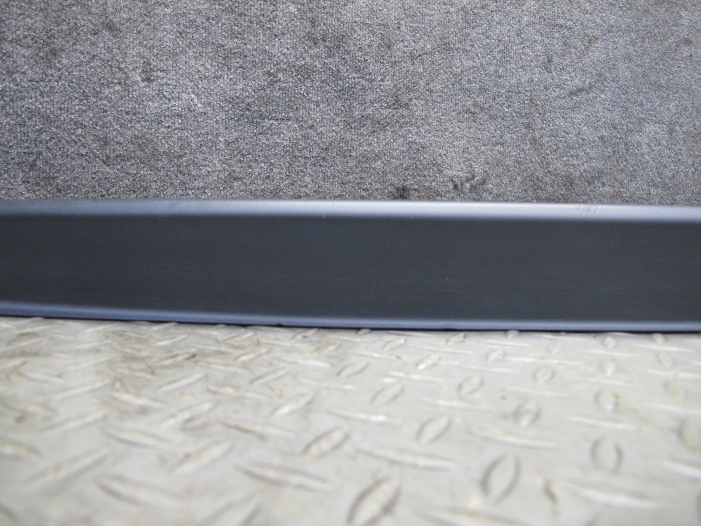 2014-2020 Infiniti QX60 Rear Left Door Lower Trim Molding 82877-3JA0B