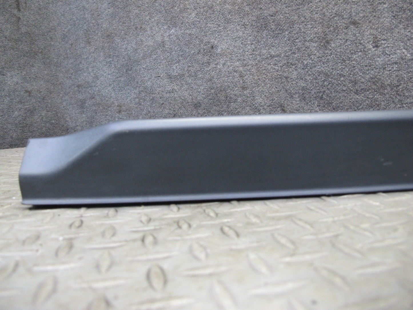 2014-2020 Infiniti QX60 Rear Right Door Lower Trim Molding 82876-3JA0B