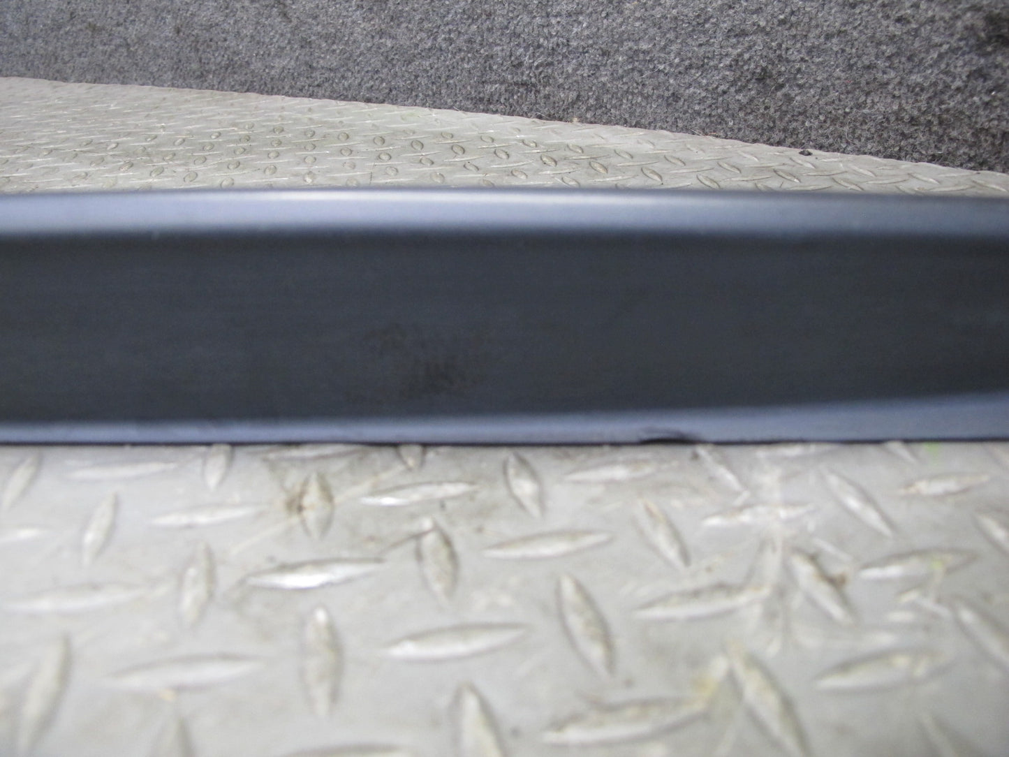 2014-2020 Infiniti QX60 Rear Right Door Lower Trim Molding 82876-3JA0B
