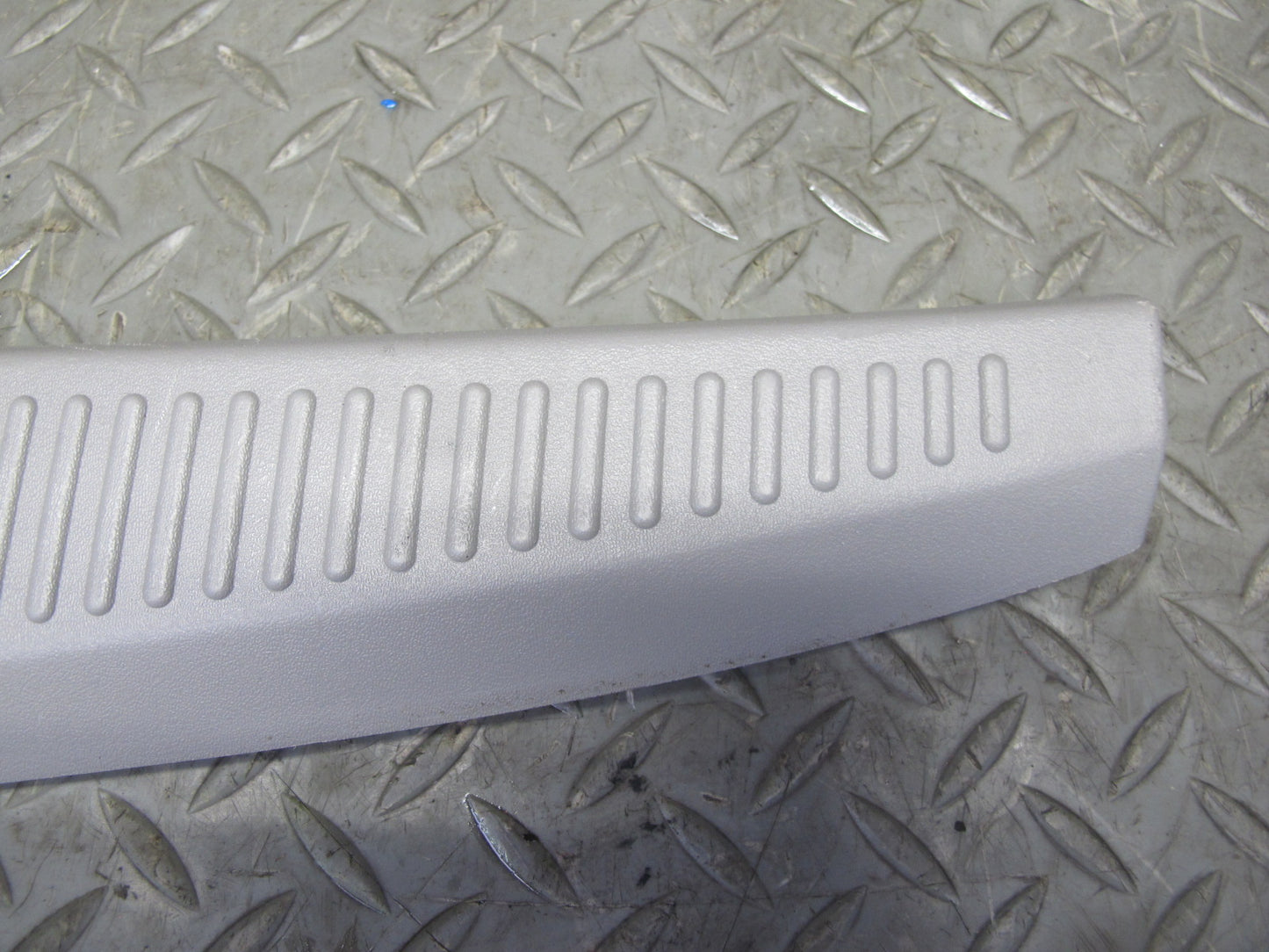 02-10 Lexus SC430 UZZ40L Rear Trunk Floor Finish Sill Scuff Plate Trim Panel OEM