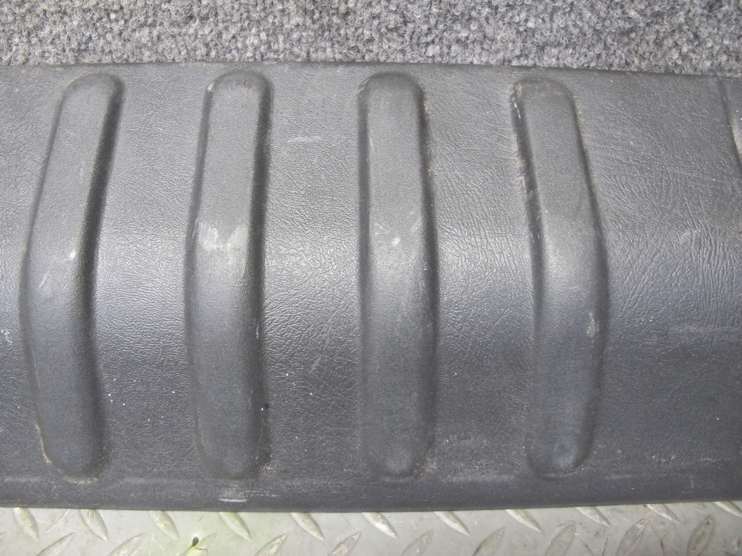 2005-2009 Hummer H2 Rear Trunk Loading Sill Scuff Trim Plate Panel
