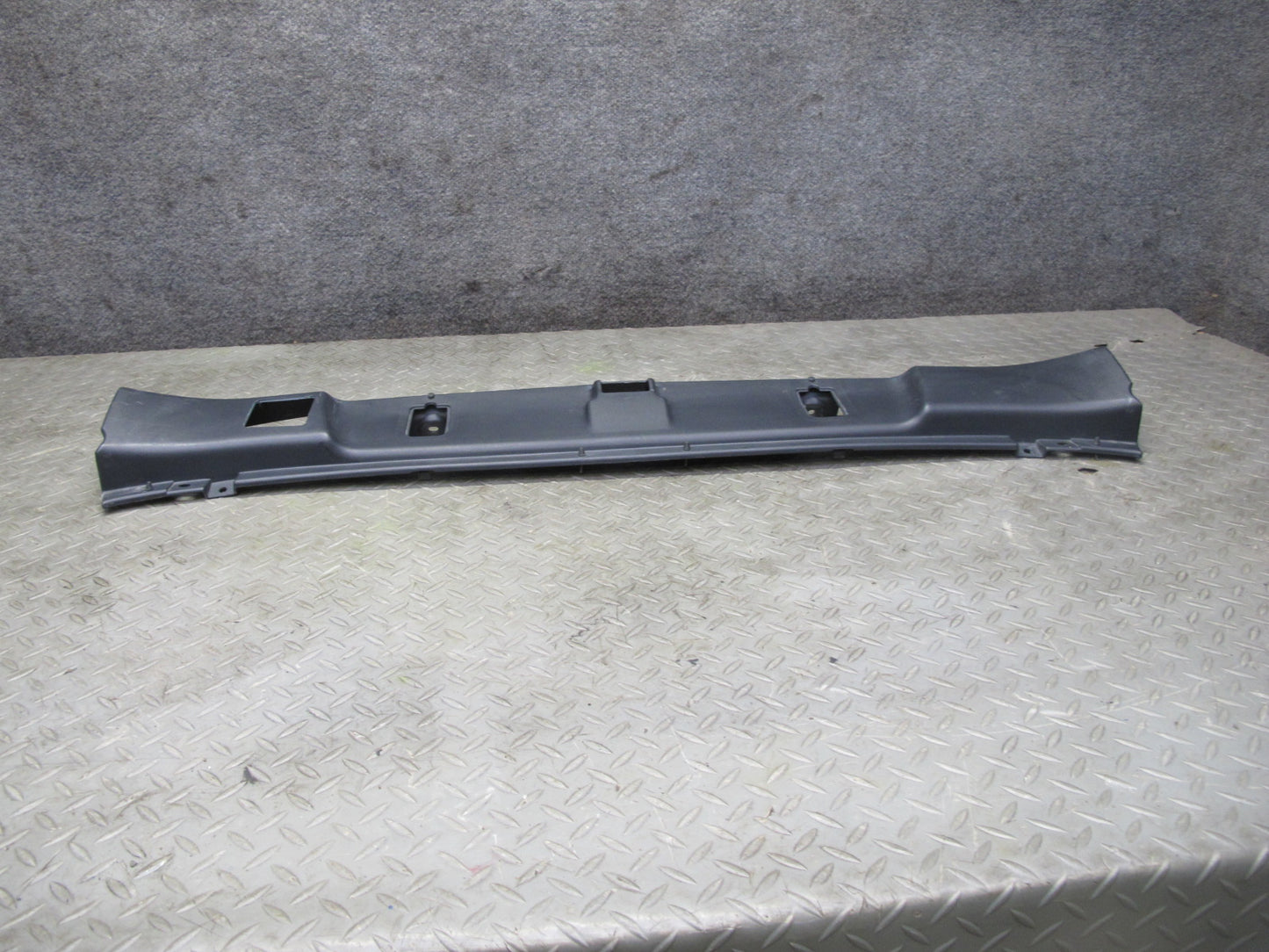 00-05 Toyota MR2 Spyder ZZW30L Rear Trunk Sill Trim Panel 64712-17040 OEM