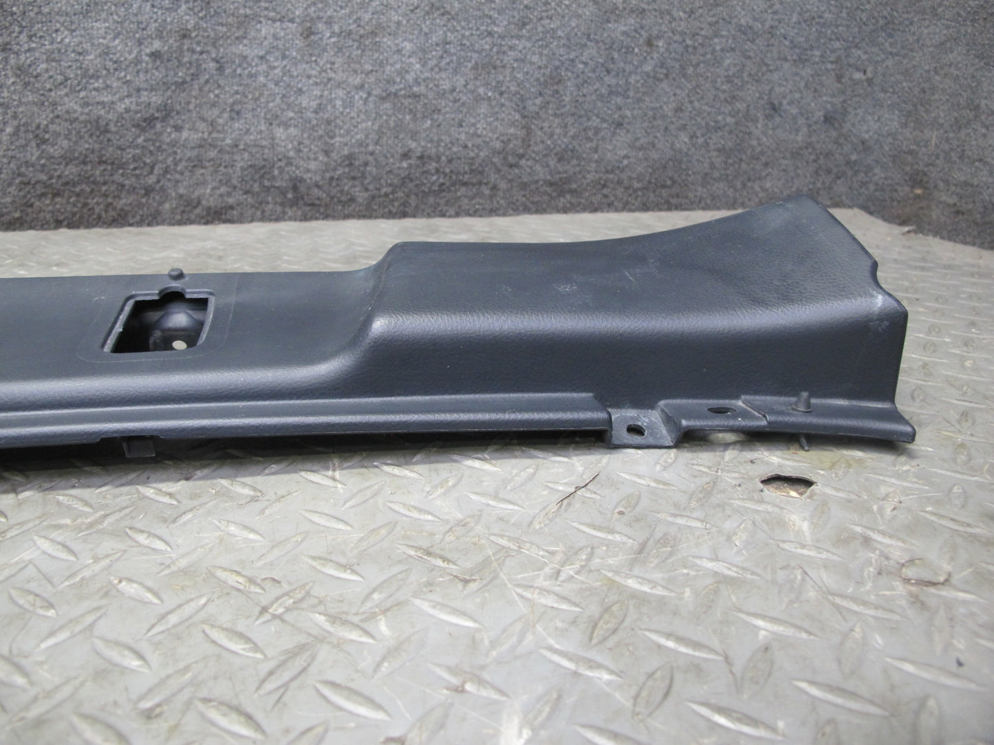 00-05 Toyota MR2 Spyder ZZW30L Rear Trunk Sill Trim Panel 64712-17040 OEM
