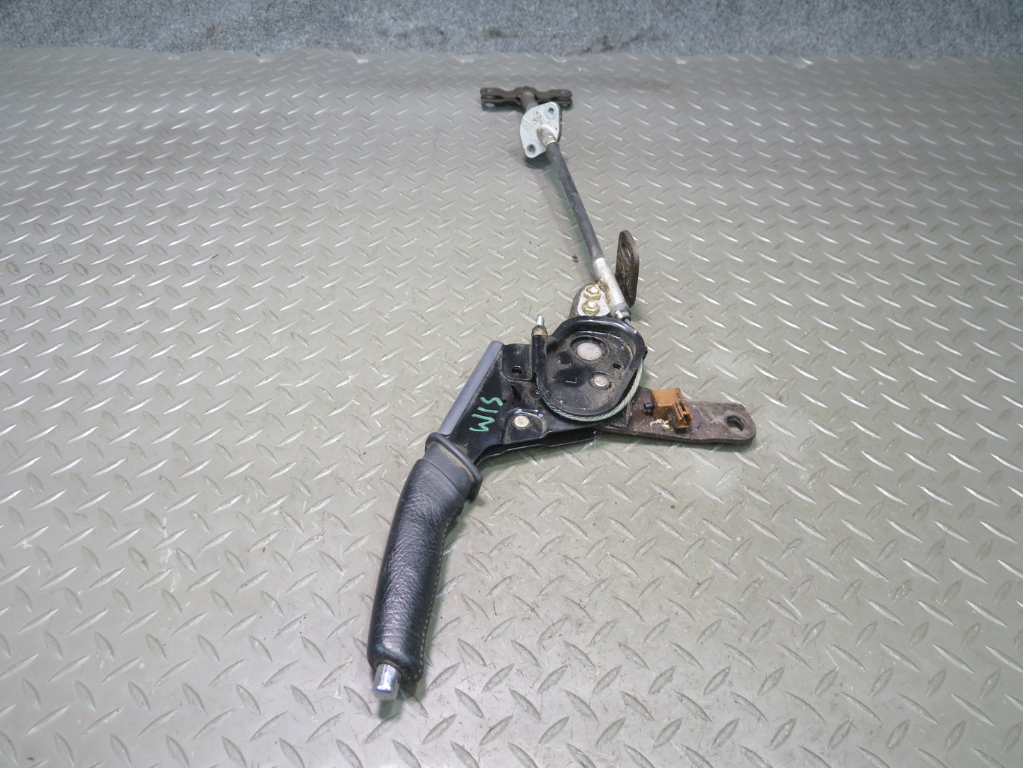 01-05 Lexus JCE10L IS300 Emergency Parking Hand Brake Handle w Boot Cover OEM