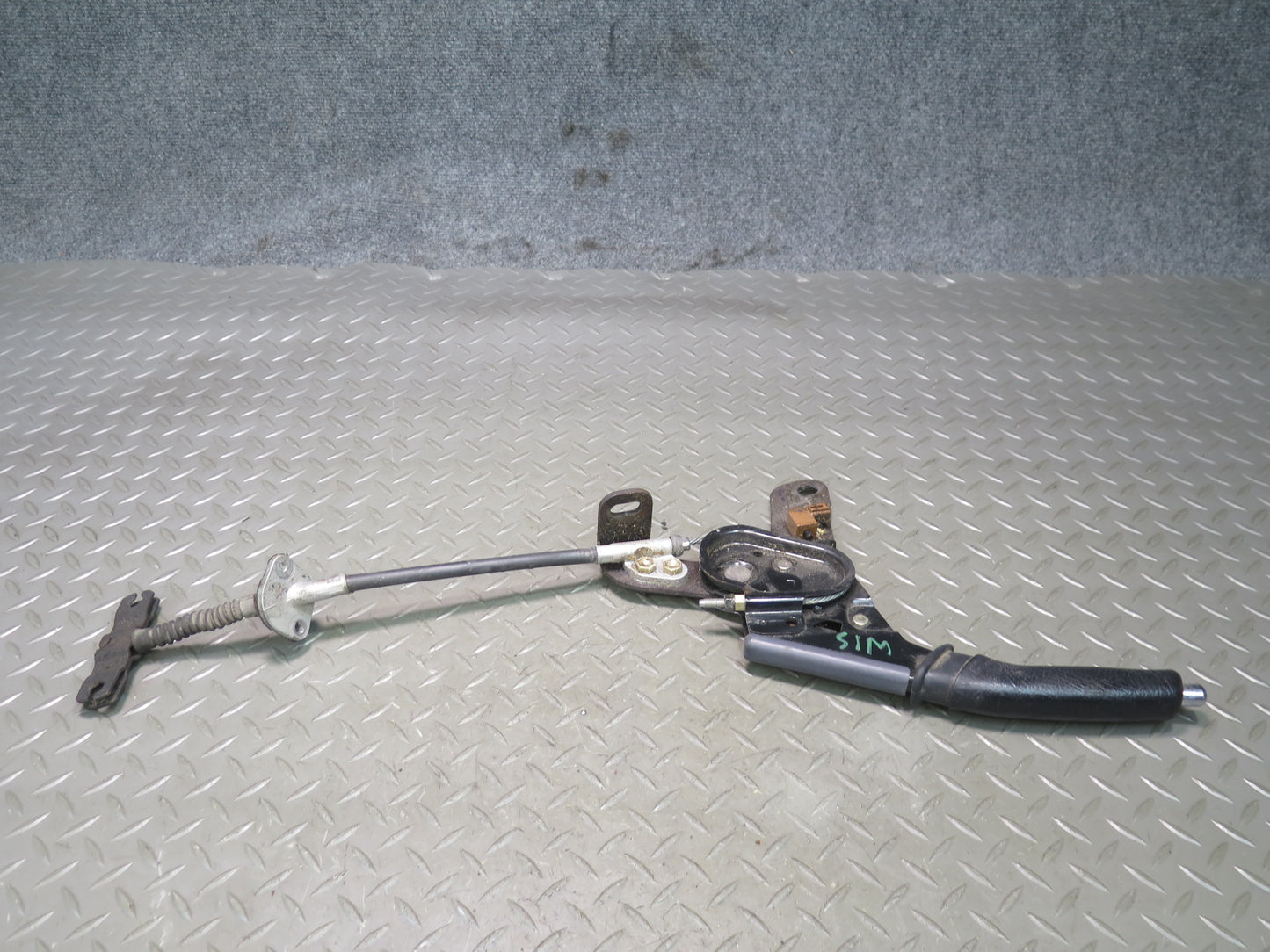 01-05 Lexus JCE10L IS300 Emergency Parking Hand Brake Handle w Boot Cover OEM