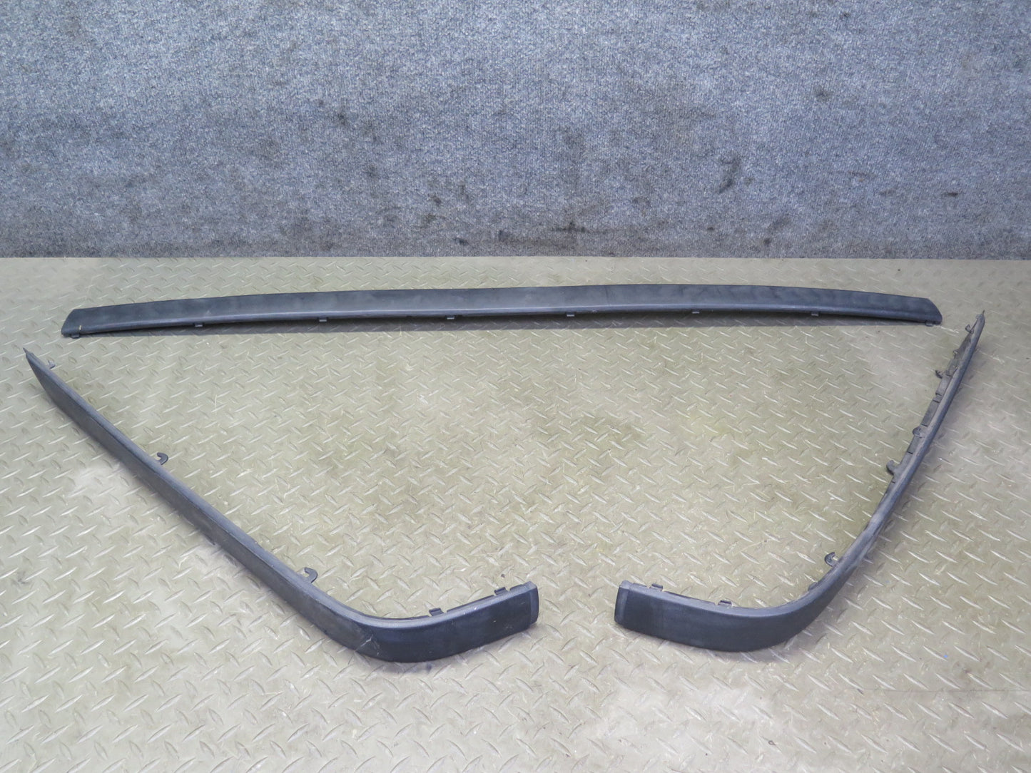 94-99 BMW E36 328iC Convertible Set of 3 Rear Bumper Trim Strip Molding OEM