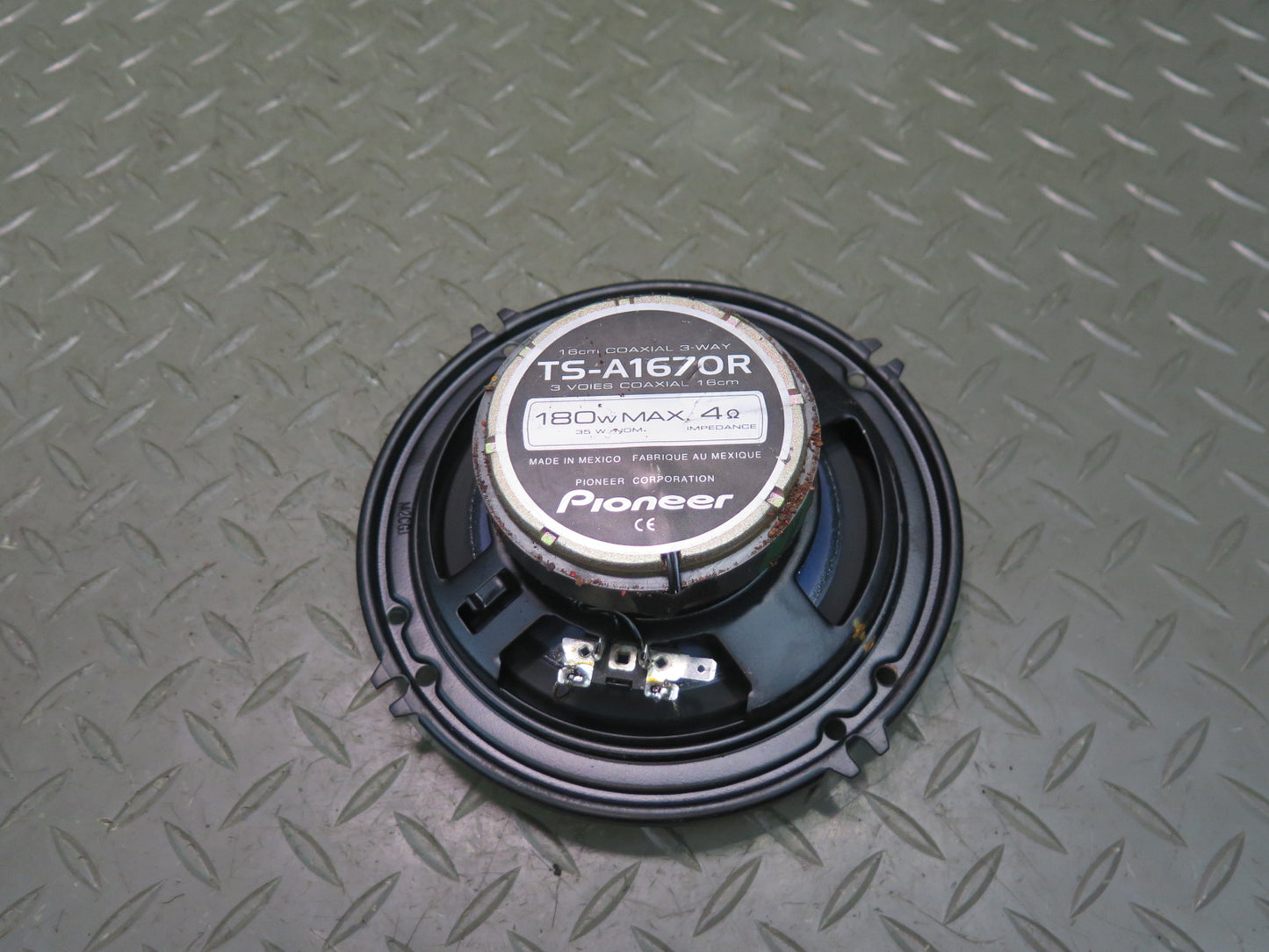 Set of 2 Pioneer TS-A1670R 6.5'' 180W 3-WAY Coaxial Speaker