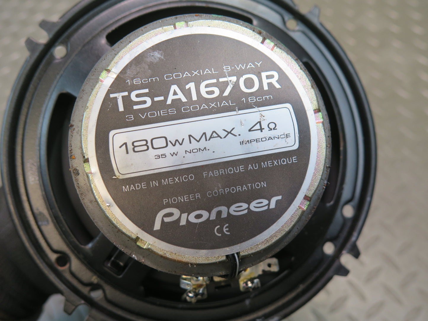 Set of 2 Pioneer TS-A1670R 6.5'' 180W 3-WAY Coaxial Speaker