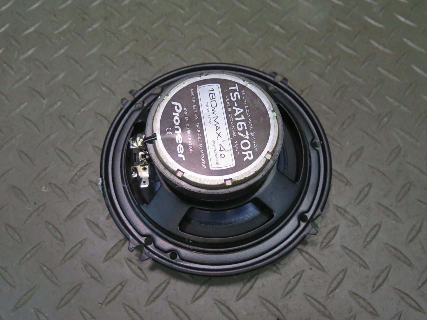 Set of 2 Pioneer TS-A1670R 6.5'' 180W 3-WAY Coaxial Speaker