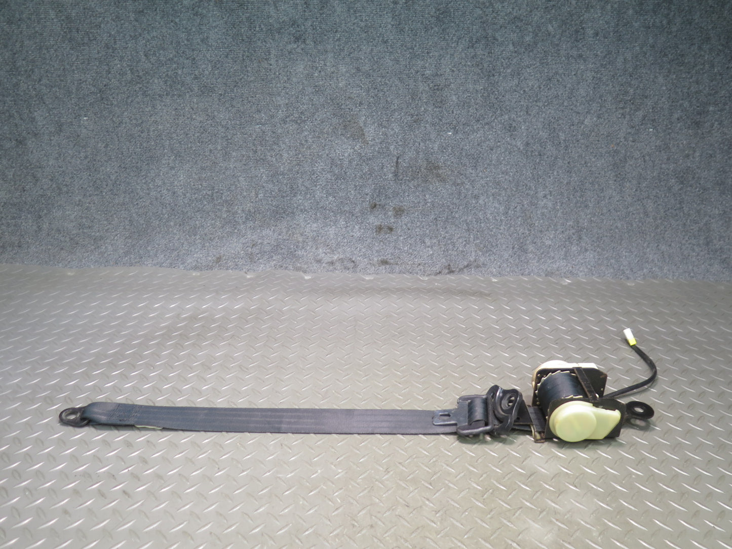 84-86 NISSAN 300ZX Z31 2-SEAT FRONT LEFT & RIGHT SIDE SEATBELT RETRACTOR SET OEM