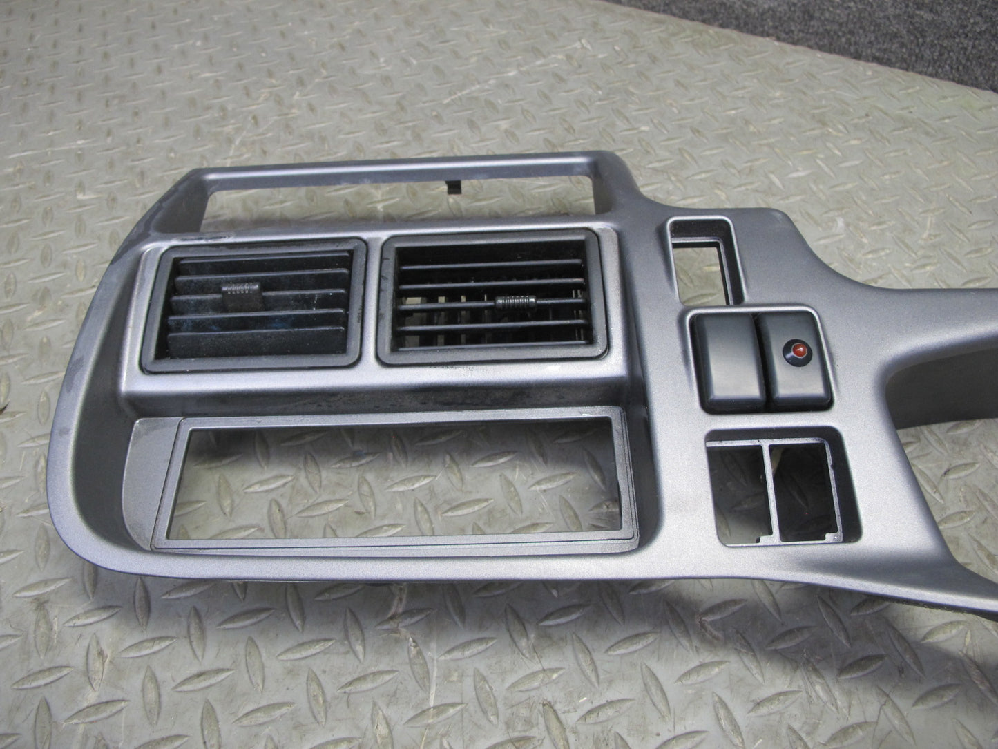 99-01 Isuzu Vehicross Dash Dashboard Cluster Radio Vent Trim Bezel Panel OEM