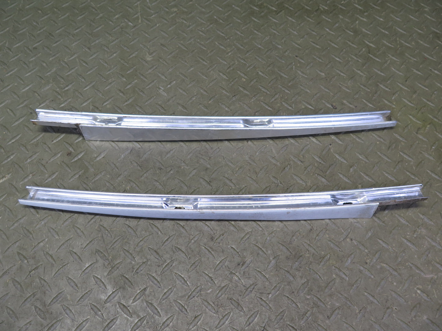 75-76 Mercedes W115 Set of 6 Front & Rear Left Exterior Door Molding OEM