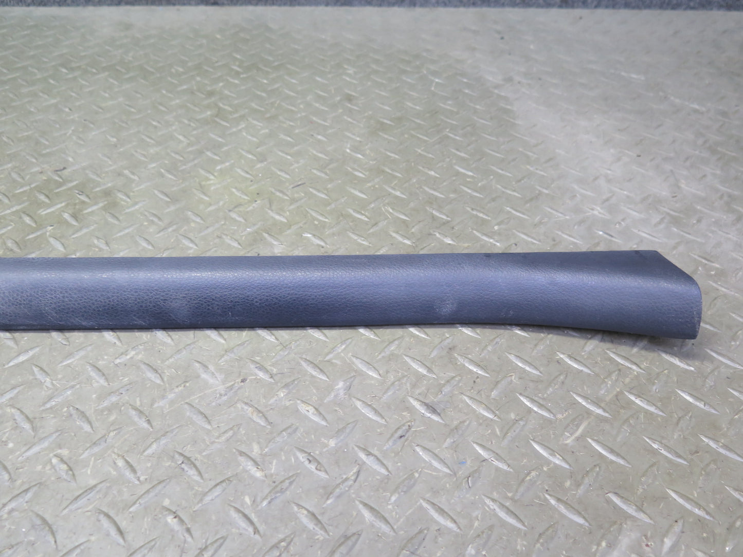 03-09 Nissan Z33 350Z Left & Right Door Inner Scuff Step Sill Plate Trim Set OEM