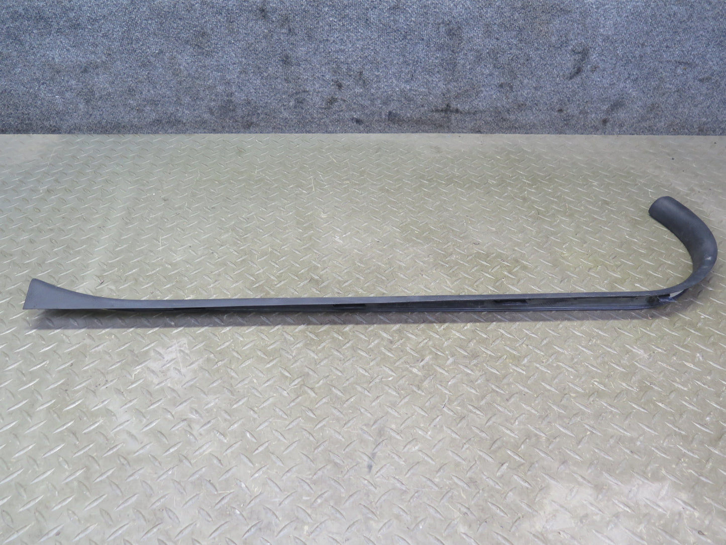 03-09 Nissan Z33 350Z Left & Right Door Inner Scuff Step Sill Plate Trim Set OEM