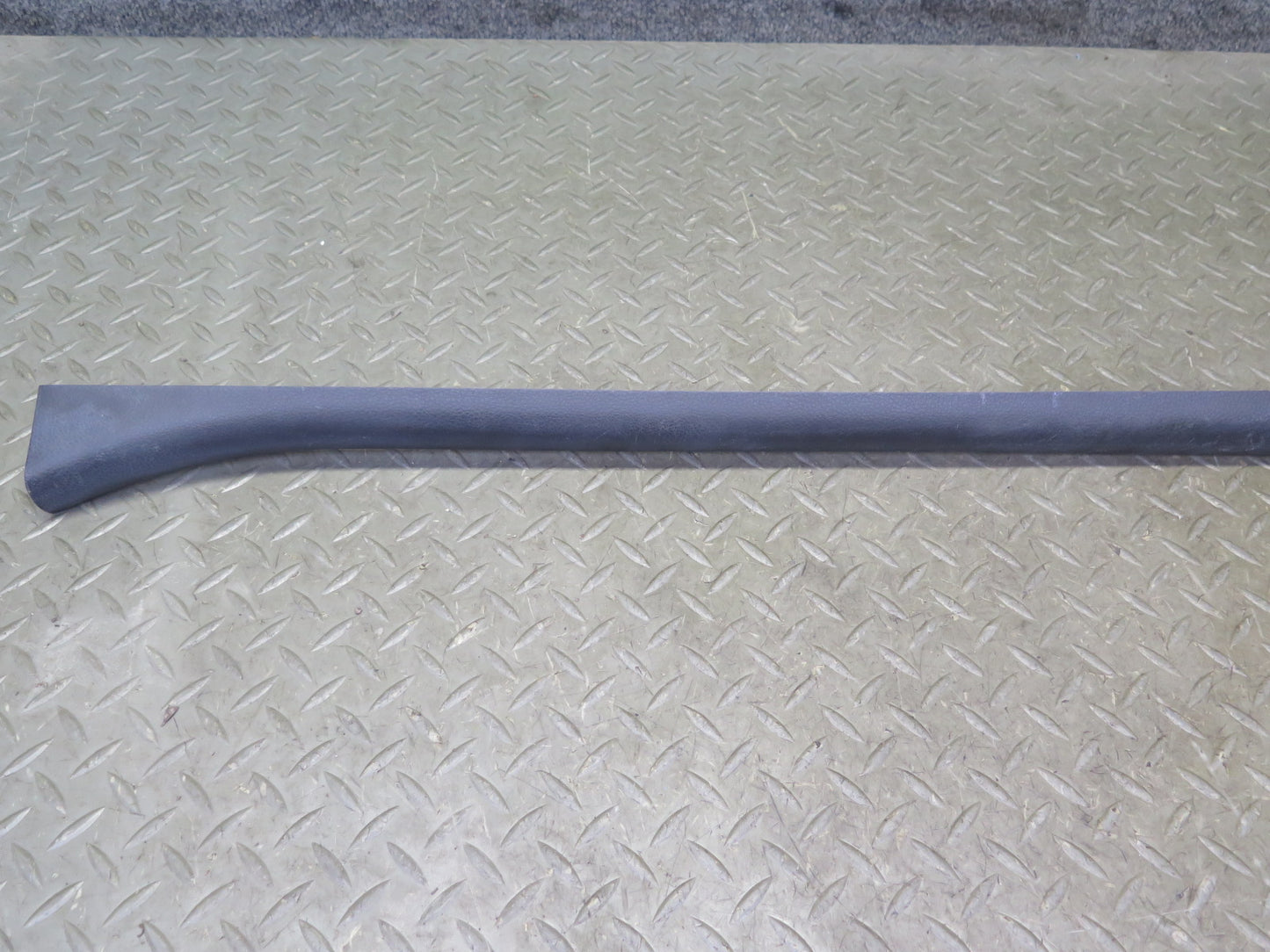 03-09 Nissan Z33 350Z Left & Right Door Inner Scuff Step Sill Plate Trim Set OEM