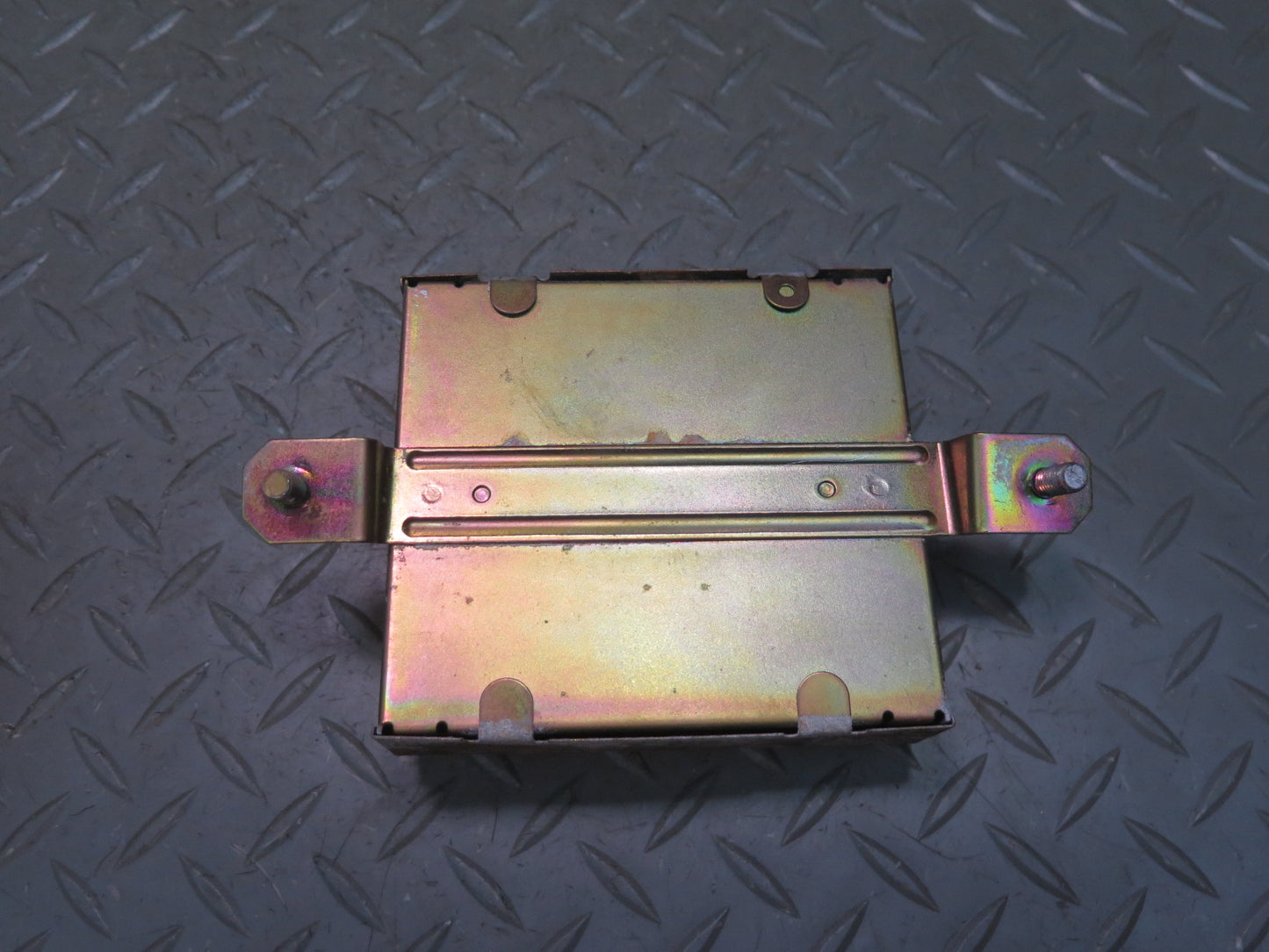 84-89 Nissan Z31 300ZX Turbo Suspension Control Module 25962-02P00 OEM