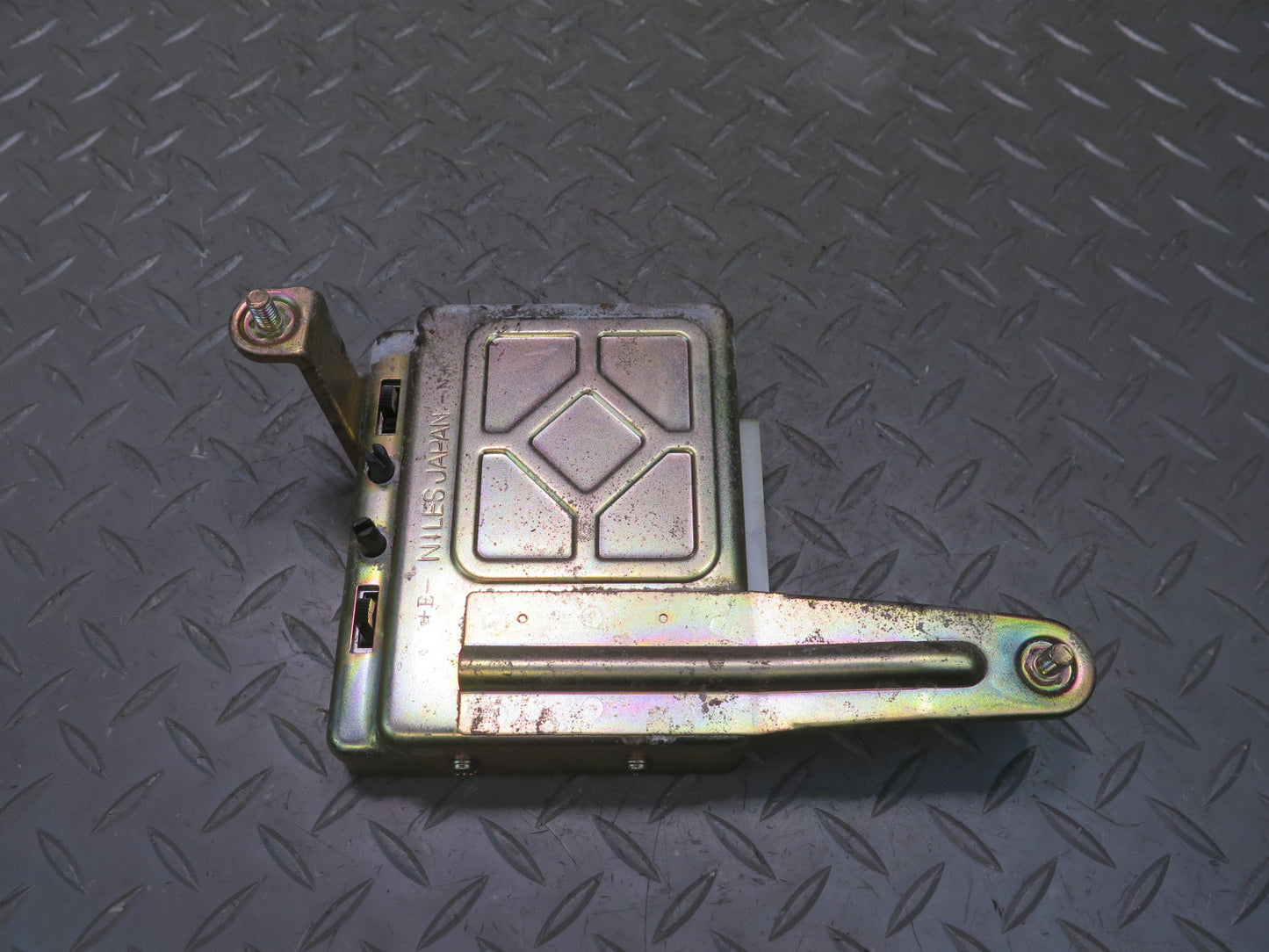 84-86 Nissan Z31 300ZX Adjustable Suspension Control Module Unit OEM