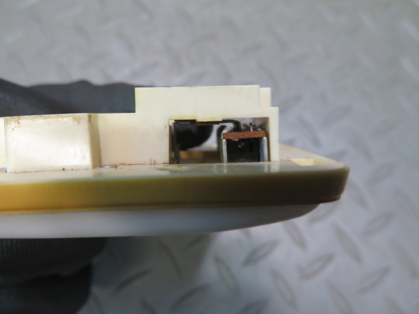 84-86 Nissan Z31 300ZX Interior Dome Light Lamp OEM