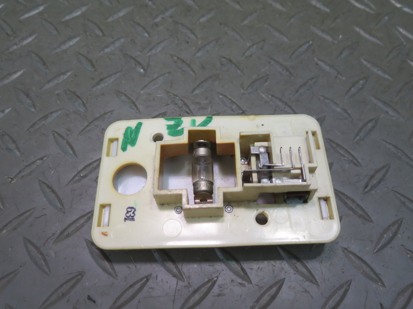 84-86 Nissan Z31 300ZX Interior Dome Light Lamp OEM