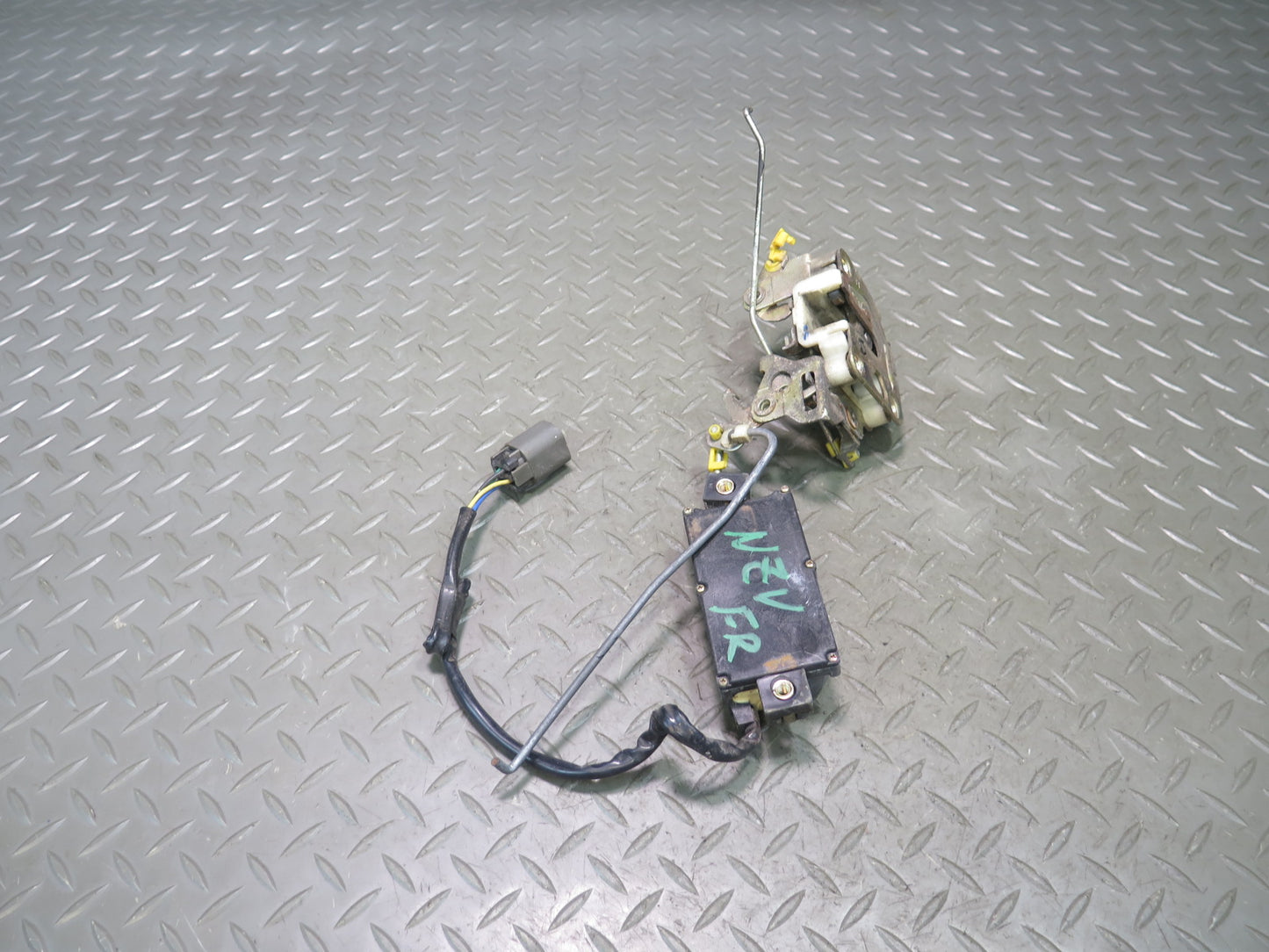85-86 Nissan Z31 300ZX 2+0 Right Passenger Door Lock Latch Actuator OEM
