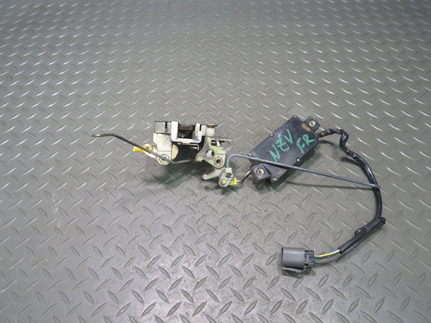 85-86 Nissan Z31 300ZX 2+0 Right Passenger Door Lock Latch Actuator OEM