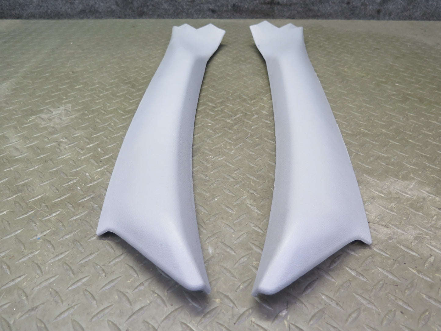 99-01 Isuzu Vehicross Set of 2 Left & Right A Pillar Trim Cover Panel Gray OEM