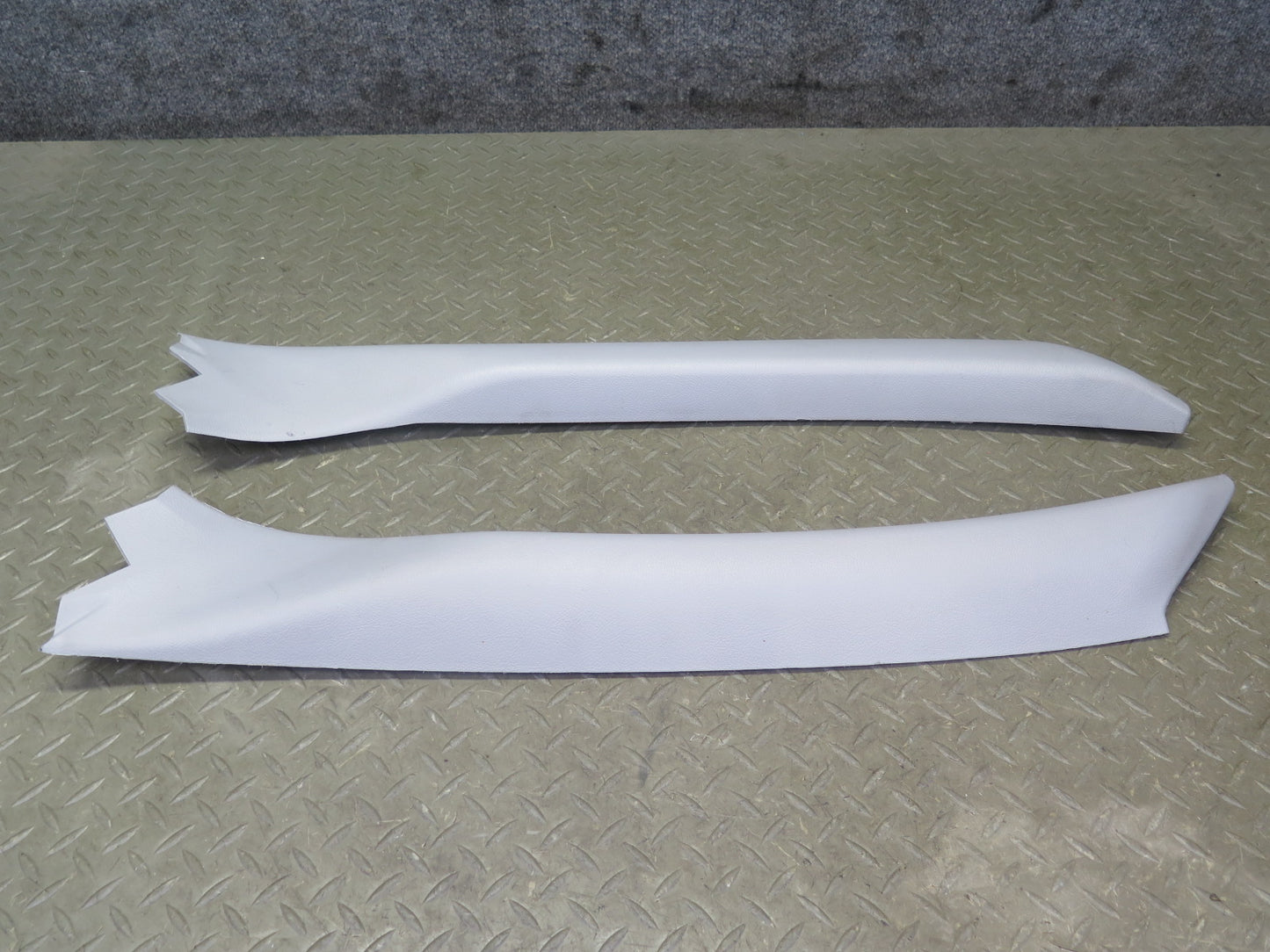 99-01 Isuzu Vehicross Set of 2 Left & Right A Pillar Trim Cover Panel Gray OEM