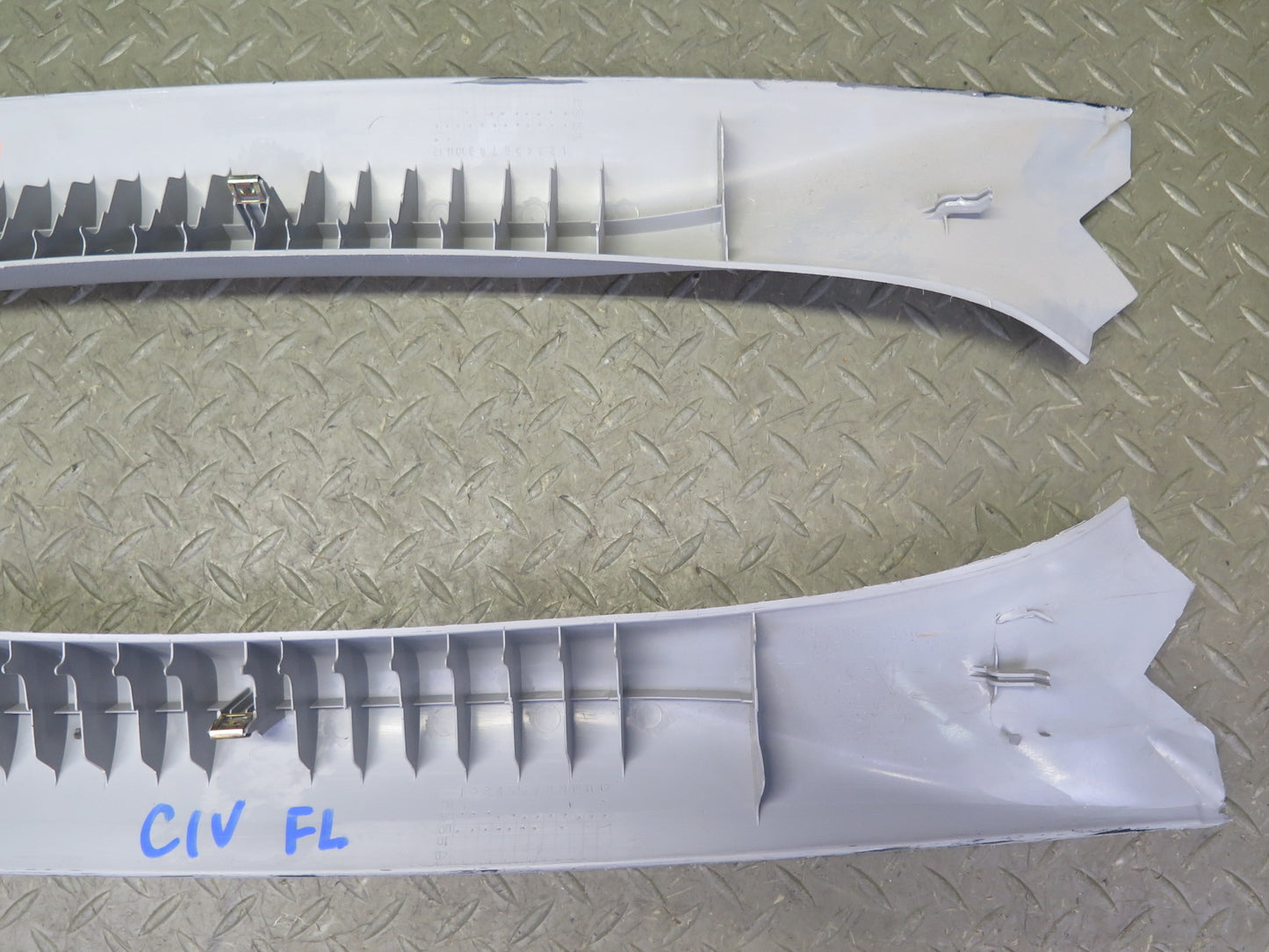 99-01 Isuzu Vehicross Set of 2 Left & Right A Pillar Trim Cover Panel Gray OEM