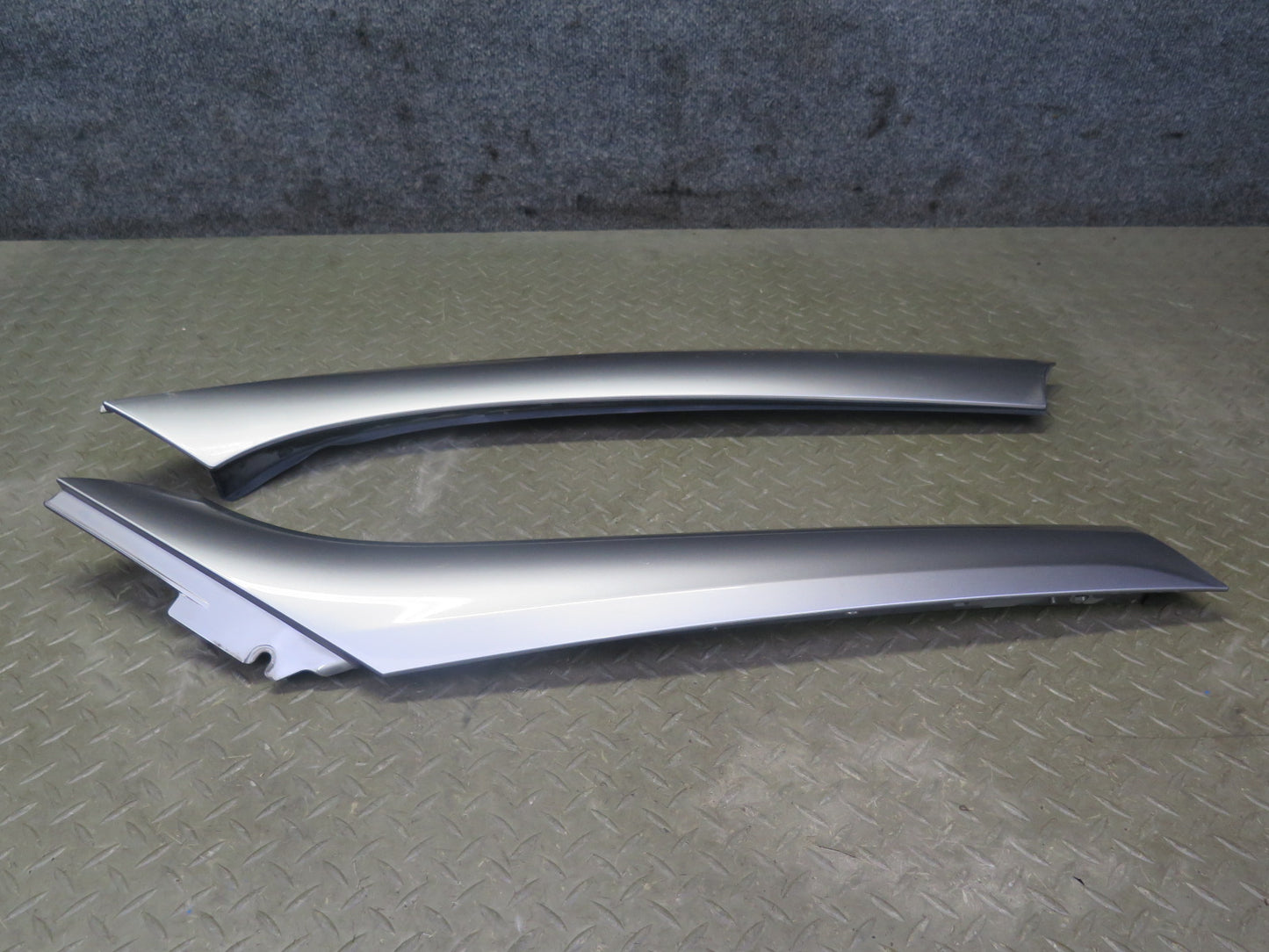 10-19 Nissan 370Z Z34 Convertible Set of 2 Front Exterior A Pillar Molding OEM