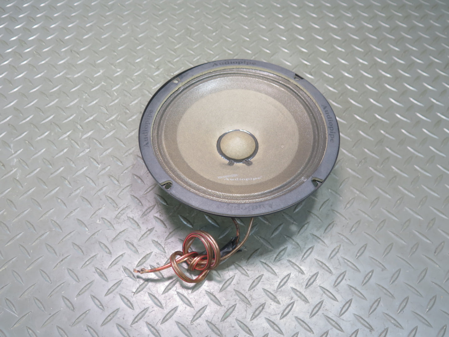 Set of 2 Audiopipe 8" 250W Speaker