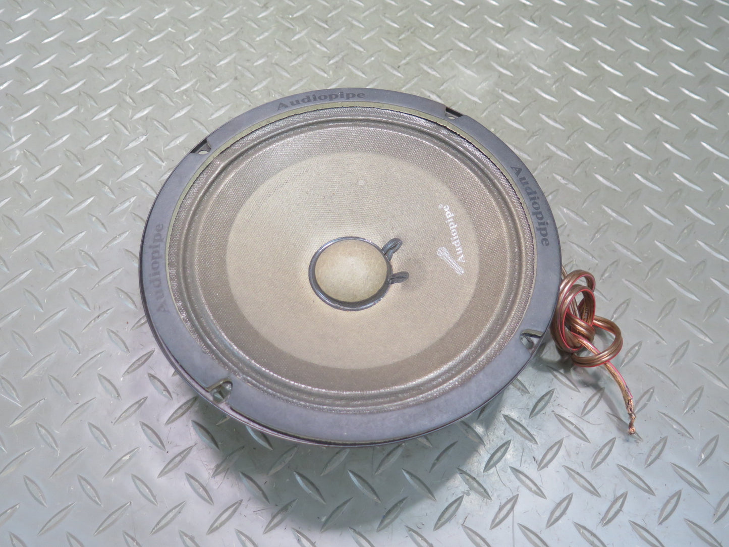 Set of 2 Audiopipe 8" 250W Speaker