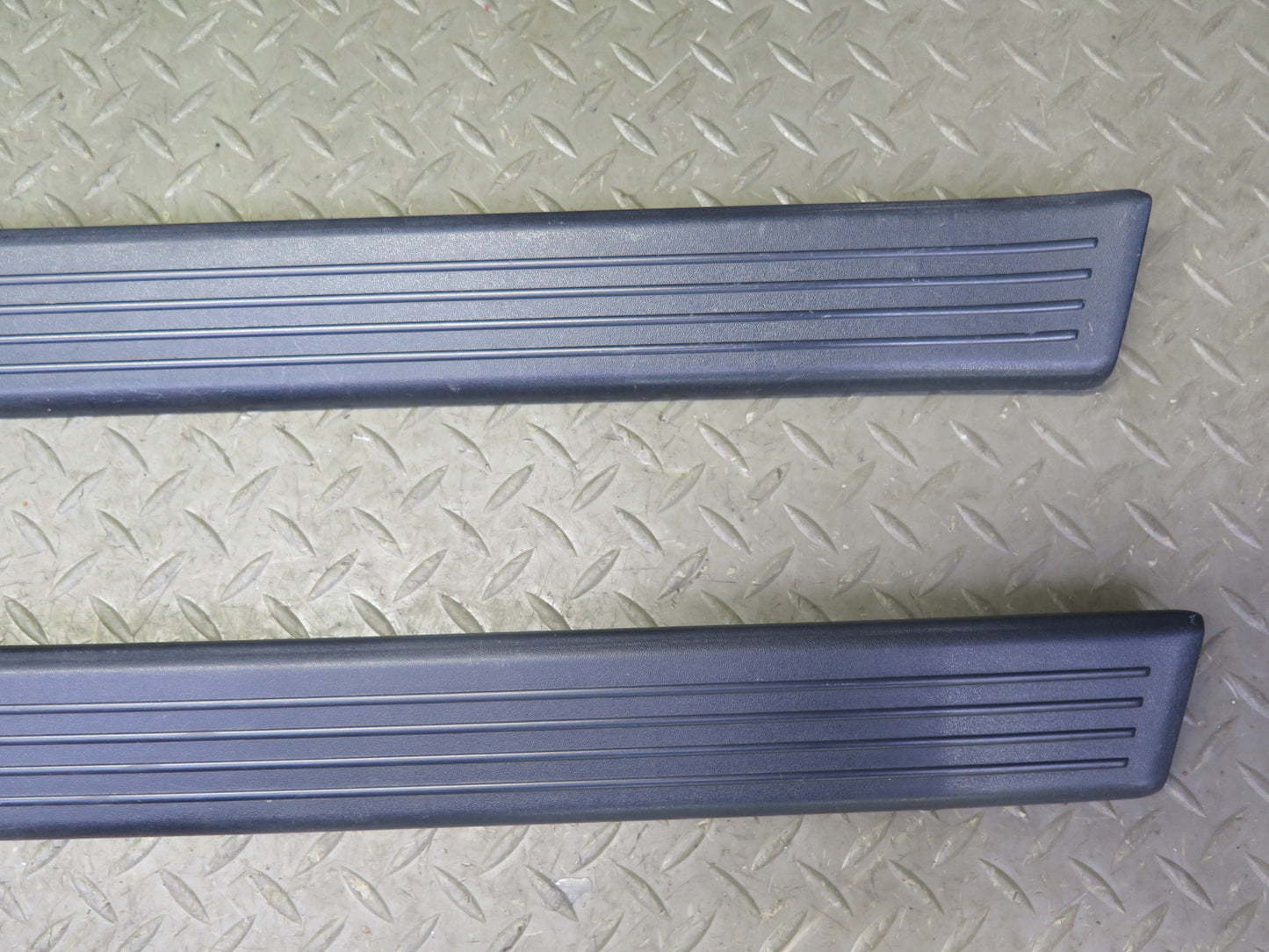 92-00 Lexus JZZ31L SC400 SC300 Set of 2 Door Scuff Sill Plate Trim Panel OEM