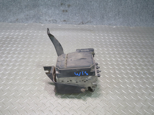 02-05 Lexus JCE10L IS300 Anti Lock Brake ABS Pump Module OEM
