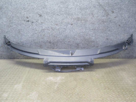 2000-2004 Porsche 911 996 Carrera Windshield Wiper Vent Cowl Grille Panel