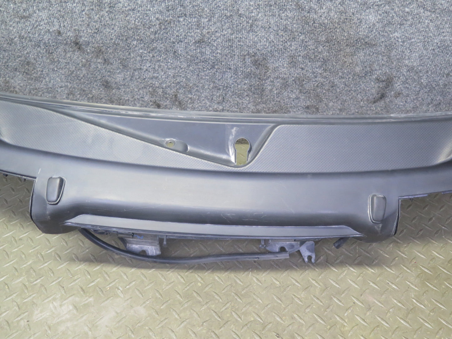 2000-2004 Porsche 911 996 Carrera Windshield Wiper Vent Cowl Grille Panel