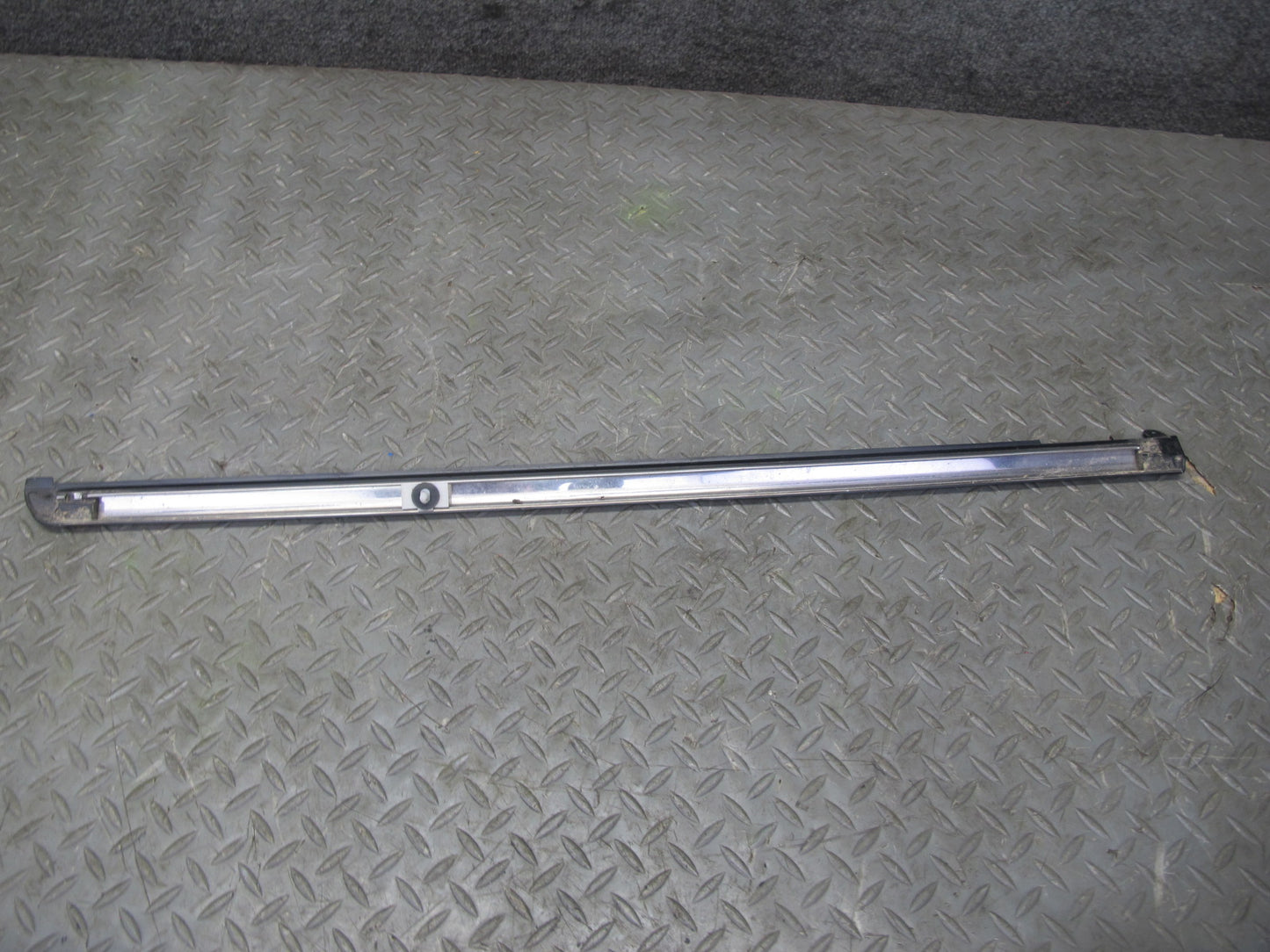 87-91 BMW E30 325i Convertible Left & Right Door Molding Rubber Seal Set OEM