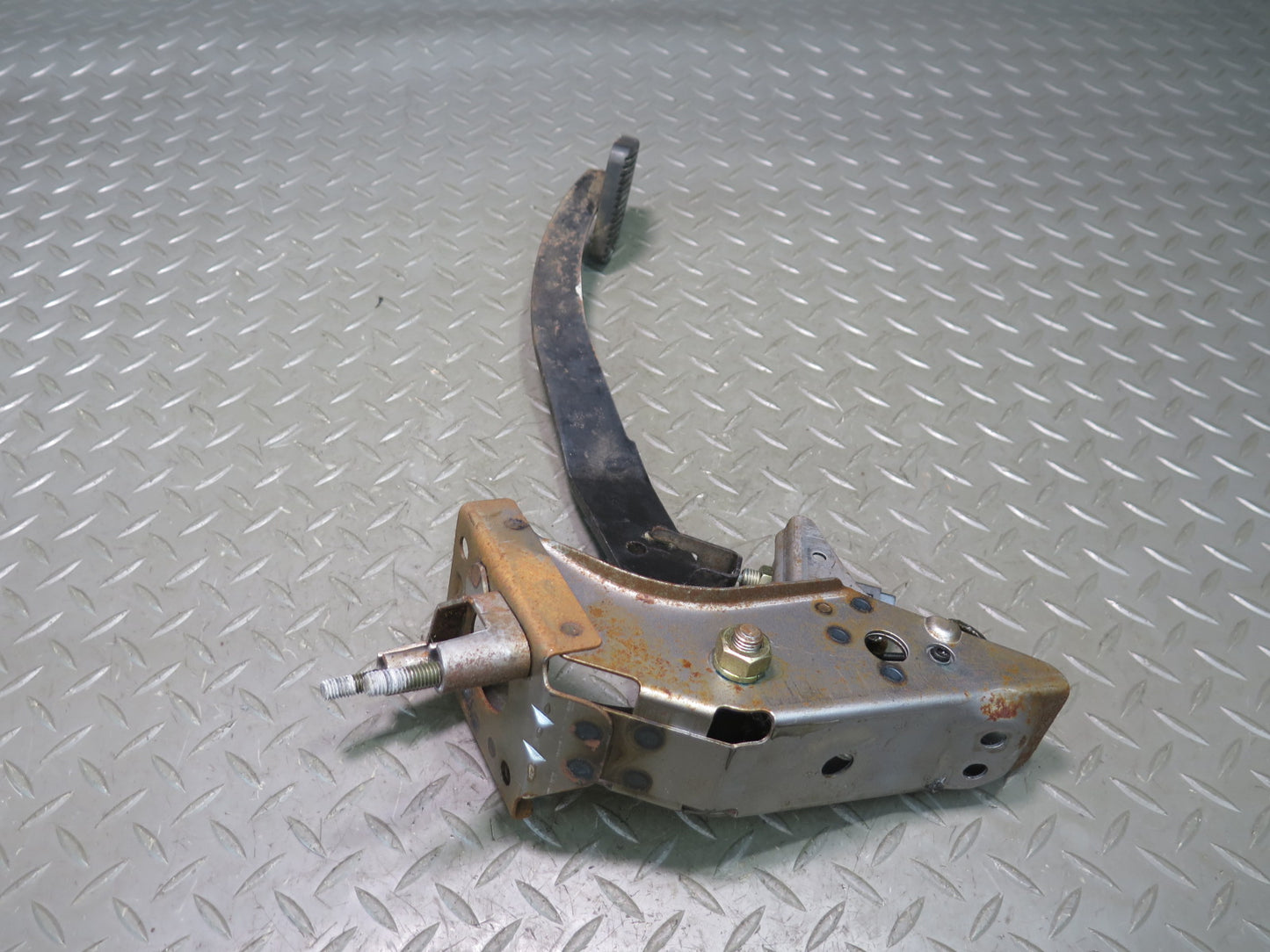 84-86 Nissan Z31 300ZX M/T Gas Brake Stop Clutch Pedal Set of 3 OEM