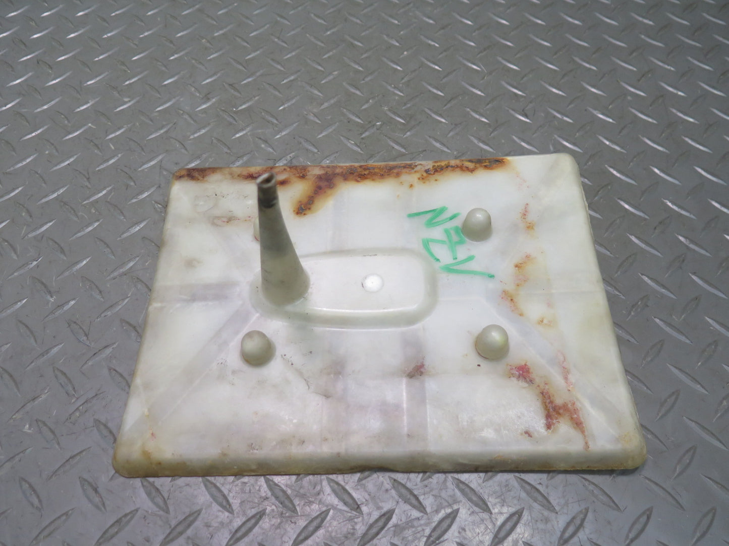 84-86 Nissan Z31 300ZX Battery Tray Support w Mounting Holders OEM