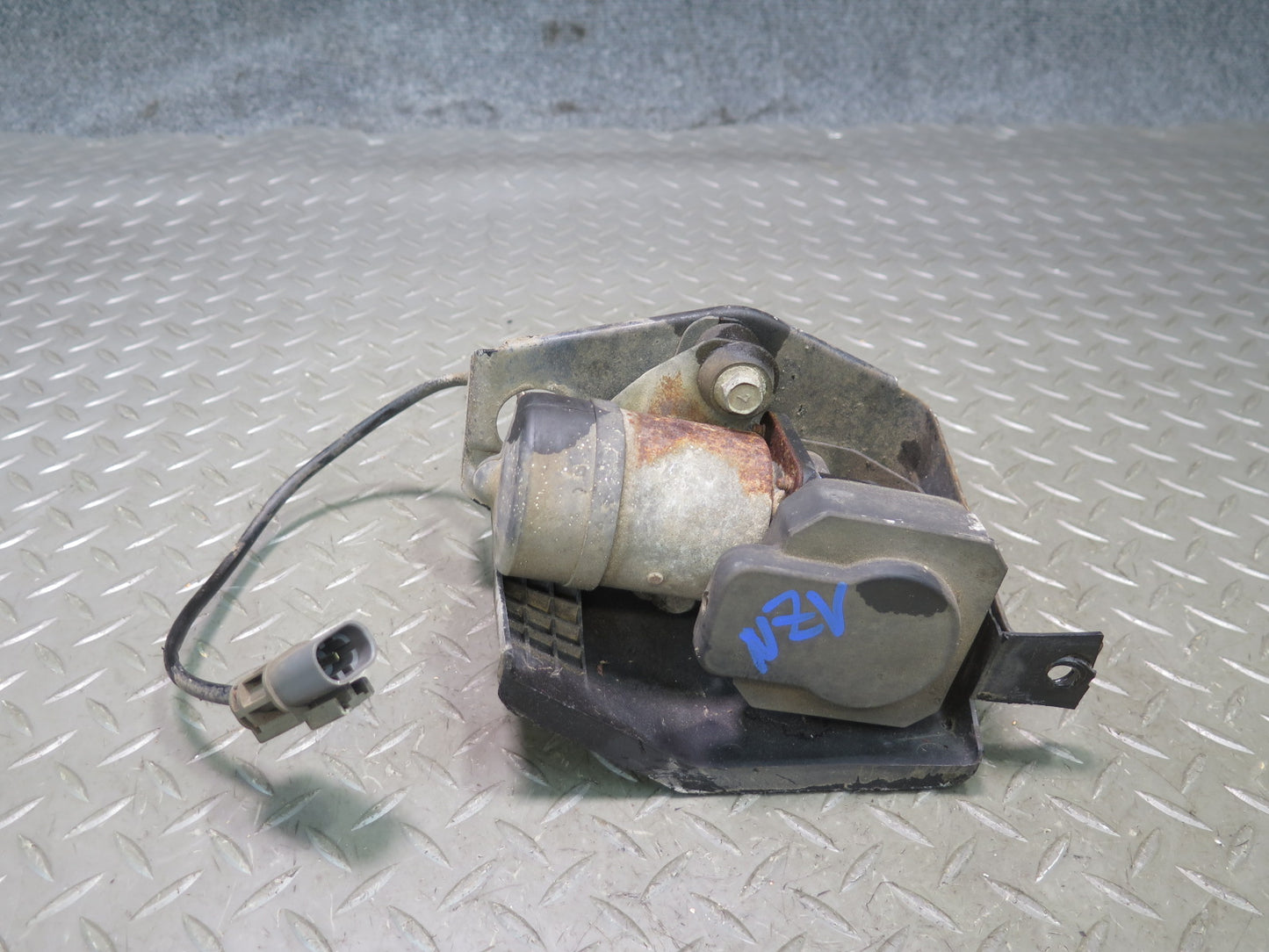 84-89 Nissan 300ZX Z31 Turbo Vacuum Pump Ascd 60K Miles 92276-02P00 OEM