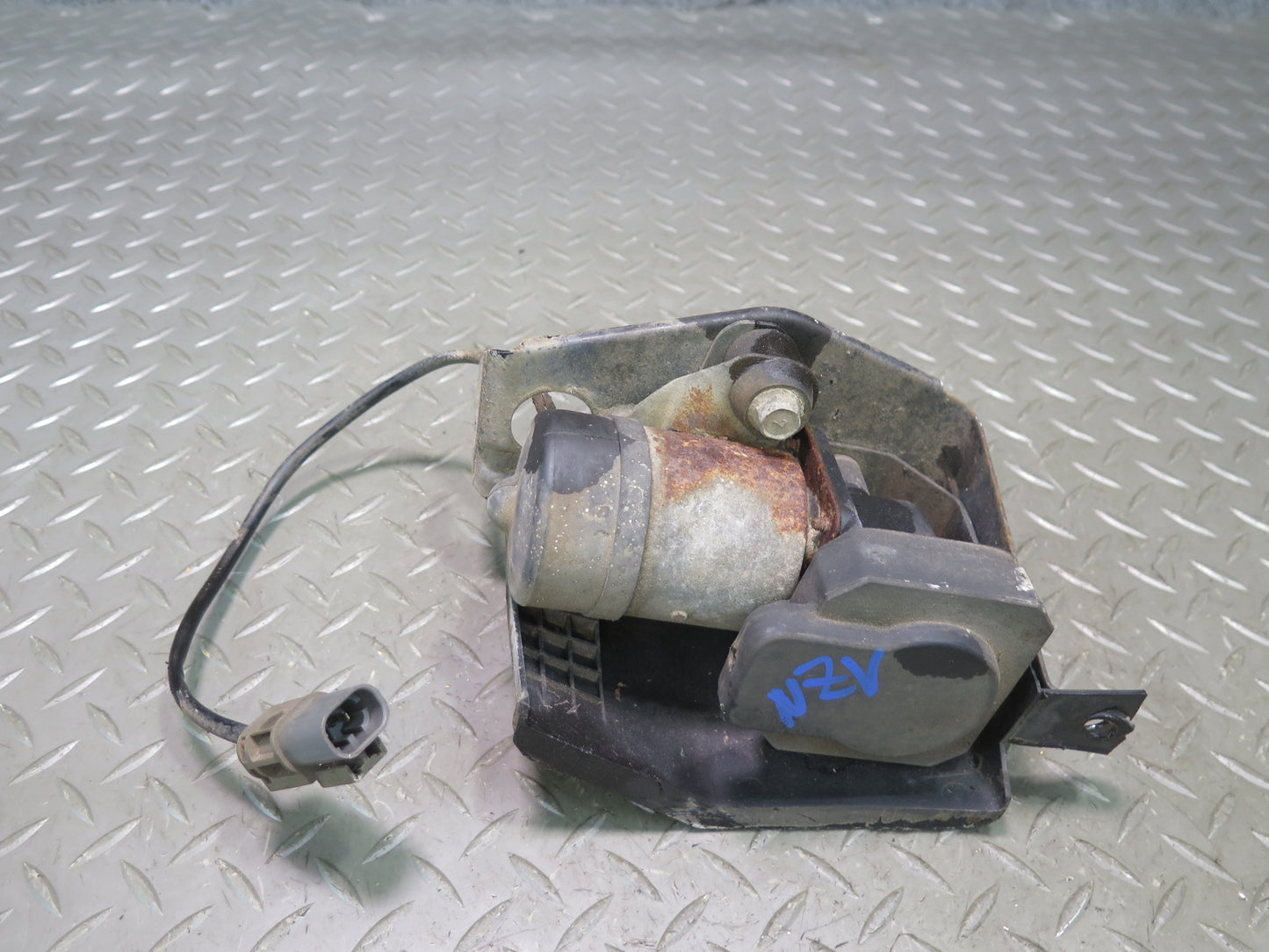 84-89 Nissan 300ZX Z31 Turbo Vacuum Pump Ascd 60K Miles 92276-02P00 OEM