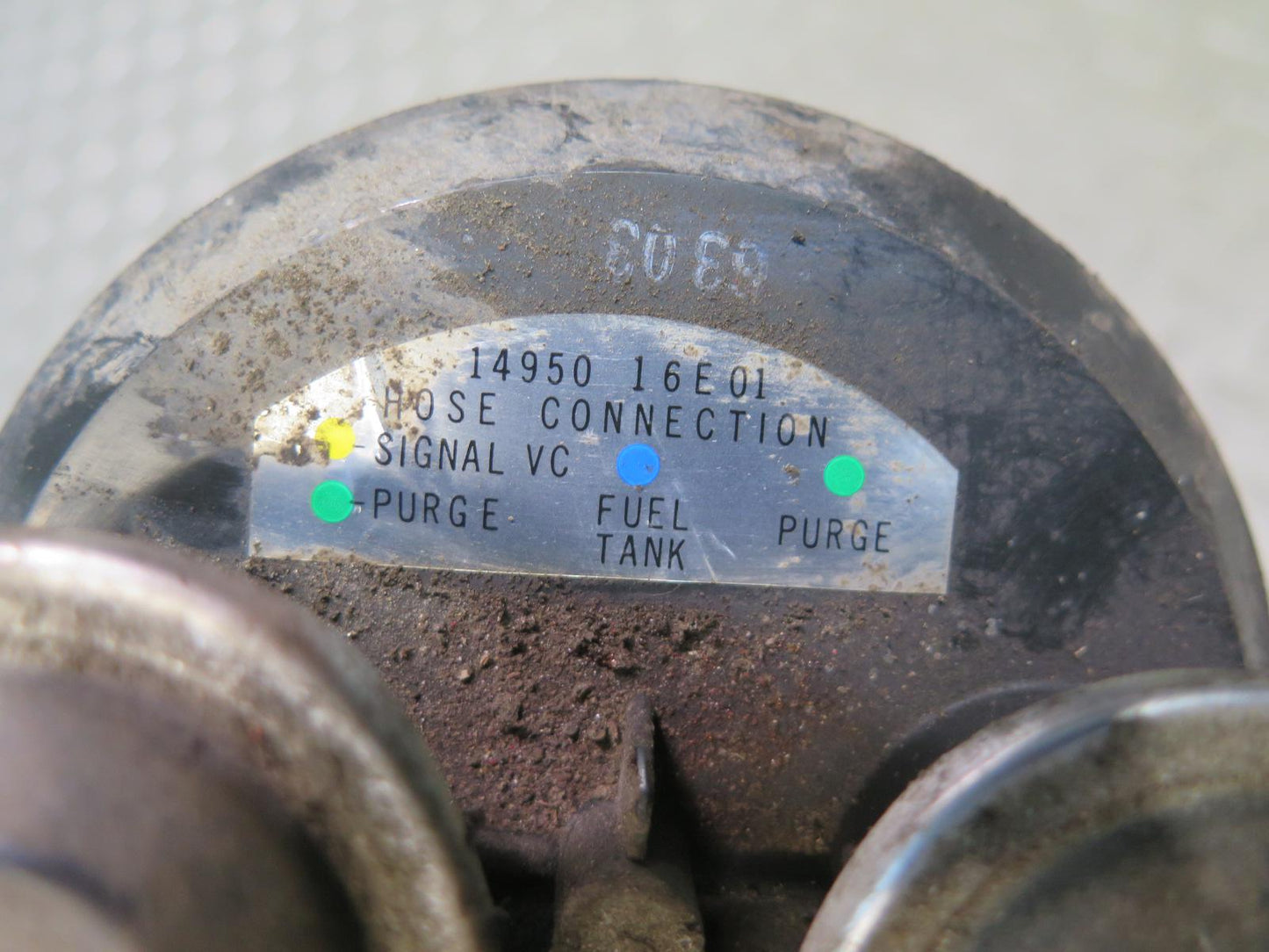 86-88 Nissan Z31 300ZX Fuel Evap Vapor Charcoal Canister 14950-16E01 OEM