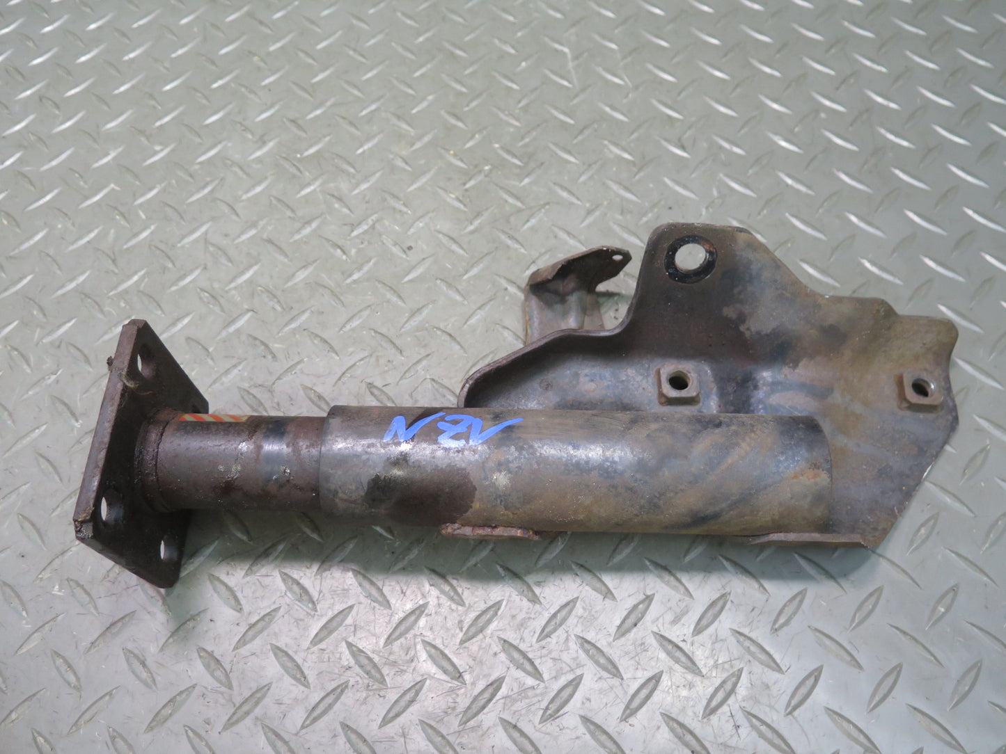 84-86 Nissan Z31 300ZX 2+0 Front Left & Right Bumper Reinforcement Shock Set OEM