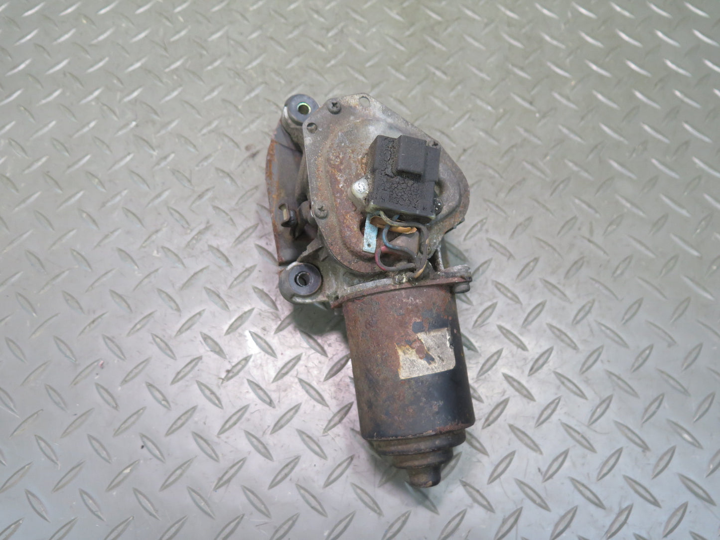 84-89 Nissan Z31 300ZX Windshield Wiper Transmission Motor 60K Miles OEM