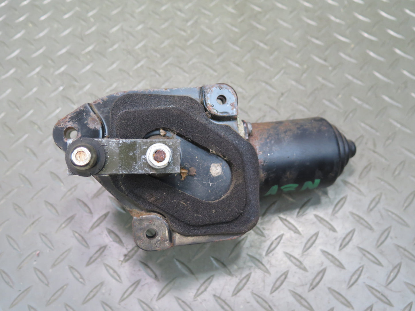 84-89 Nissan Z31 300ZX Windshield Wiper Transmission Motor 60K Miles OEM