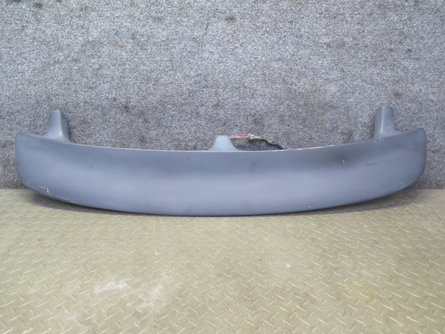 99-01 Isuzu Vehicross Rear Spoiler w 3RD Third Brake Light Assembly OEM