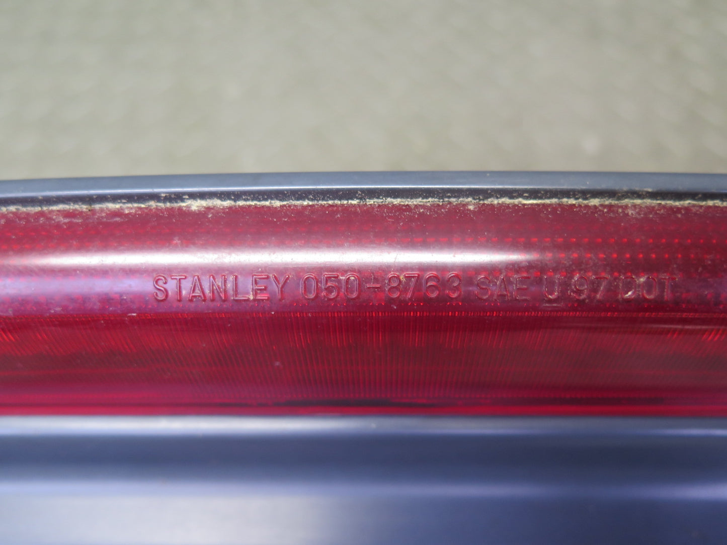 99-01 Isuzu Vehicross Rear Spoiler w 3RD Third Brake Light Assembly OEM